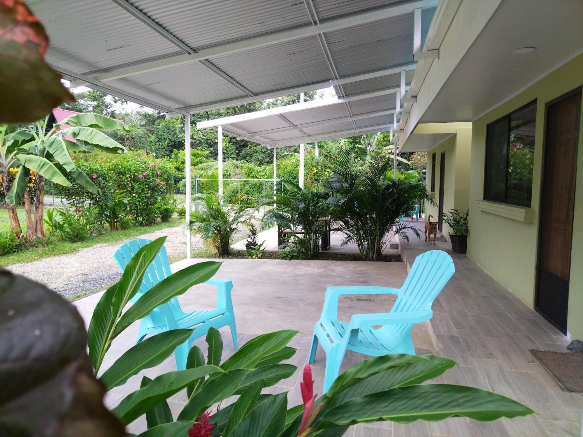 Serenity Houses Cahuita Extérieur photo